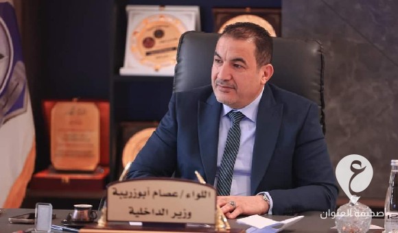 أبوزريبة يبحث الجهود المبذولة لتطوير وتحسين أداء إدارة الدوريات الصحراوية  - PSD العنوان 4 2