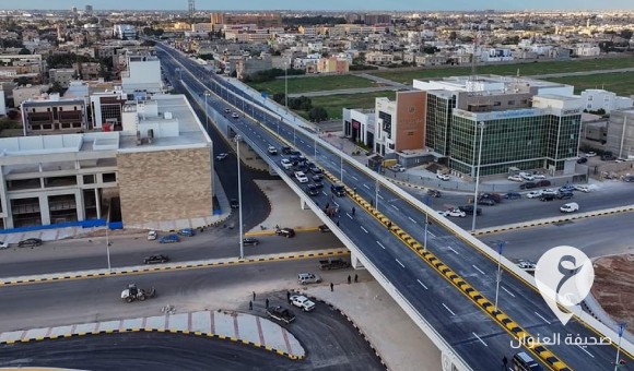 الشركات المصرية تنتهي من الحفر الاستكشافي لموقع جسرين جديدين في بنغازي  - PSDالعنوان 25