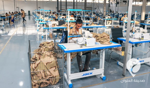 القائد العام للقوات المسلحة يزور مقر التصنيع الحربي برئاسة أركان الوحدات الأمنية 7 القائد العام للقوات المسلحة يزور مقر التصنيع الحربي برئاسة أركان الوحدات الأمنية - PSDالعنوان 50 1