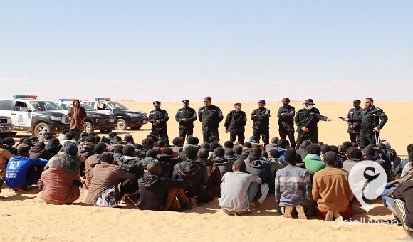 ترحيل 210 مهاجرا من الكفرة إلى تشاد - 12121544