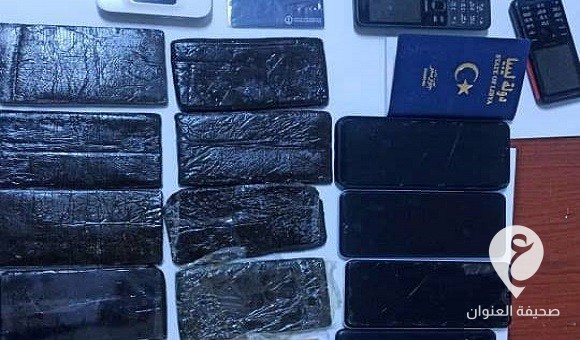 برفقة زوجته.. القبض على شخص ينقل المخدرات من درنة إلى بنغازي - 419067336 122134539680058216 6321724738179613164 n