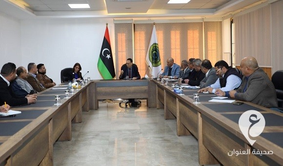 الحويج يوجه بحل المشاكل التي تواجه مربي الدواجن 1 الحويج يوجه بحل المشاكل التي تواجه مربي الدواجن - 426271111 779317354237277 7432379963080329242 n نسخة
