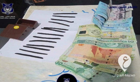 شرطة رأس أعبيدة تضبط ثلاثة أشخاص من مروجي مادة الحشيش  - PSD العنوان 8