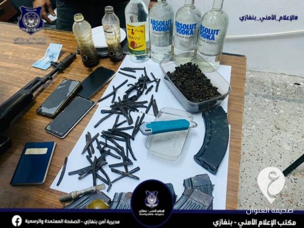 أمن بنغازي: مداهمة منزل بمنطقة المساكن يُستخدم كوكر للاتجار بالممنوعات  - 432105415 794968546001886 6045991302686423752 n