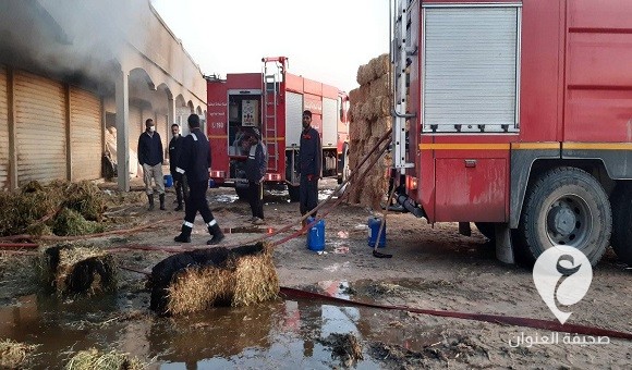 إخماد حريق شب بمخزن أعلاف في إجدابيا 1 إخماد حريق شب بمخزن أعلاف في إجدابيا - 434425936 981948717264433 4781000299002146132 n
