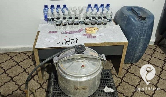 ضبط وكر إجرامي لتصنيع الخمور المحلية في طبرق - 437147855 122144682932058216 7306194483669752528 n