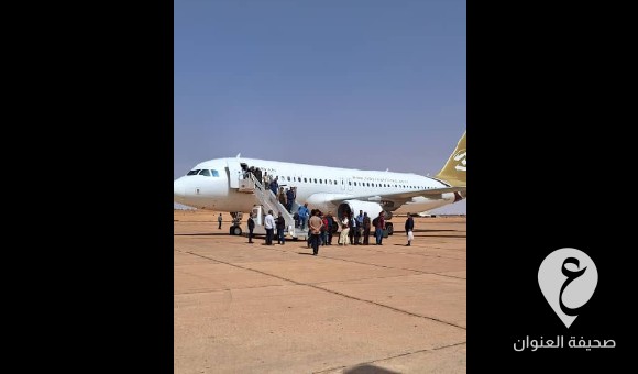 الحكومة الليبية: مطار الكفرة يستقبل أُولى الرحلات القادمة من طرابلس بعد توقف 5 سنوات 