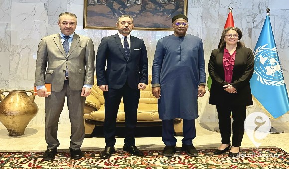 السني وباتيلي يستعرضا آخر تطورات الوضع في ليبيا 