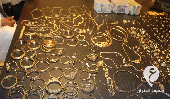 الردع يسترجع مسروقات بأكثر من نصف مليون دينار من أحد محلات الذهب 