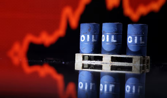 انخفاض النفط مع تراجع علاوة المخاطرة بعد الهجوم الإيراني