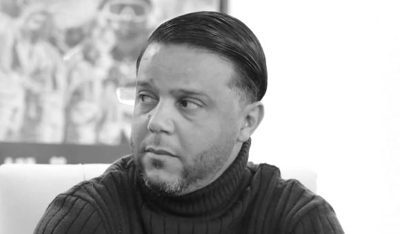 صحيفة العنوان تعزي في وفاة الصحفي الرياضي "سيف أمبية"