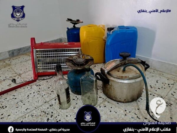 أمن بنغازي: شرطة بوعطني تضبط مدمنًا يضرب والدته ويهددها بسلاح ناري  5 أمن بنغازي: شرطة بوعطني تضبط مدمنًا يضرب والدته ويهددها بسلاح ناري  - 440436636 826931436138930 949935659811143827 n