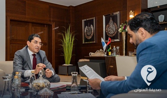 حماد يأذن باتخاذ الإجراءات والحلول المناسبة لمعالجة أوضاع الشركات المتعثرة والمنسحبة - 441066088 427849606546137 5502407130093628003 n