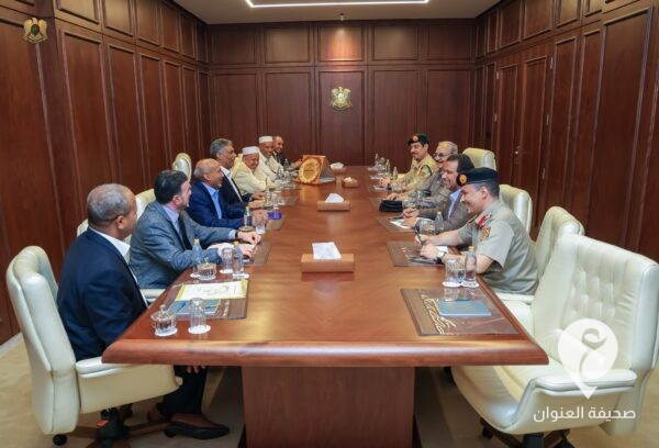 مهنئين بثورة الكرامة.. حفتر يستقبل وفدًا من هون وودان وسوكنة والفقها وزلة  - 442405899 777878851191409 8603331066803815608 n