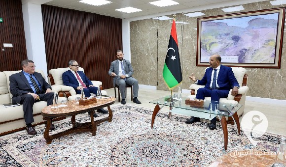 الكوني يبحث مع برنت تداعيات أحداث دول الجوار على استقرار ليبيا 2 الكوني يبحث مع برنت تداعيات أحداث دول الجوار على استقرار ليبيا