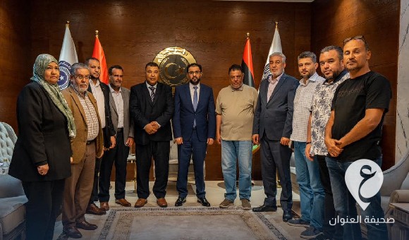 حماد يبحث الاحتياجات والنواقص التي تعاني منها مدينة أجدابيا  2 حماد يبحث الاحتياجات والنواقص التي تعاني منها مدينة أجدابيا