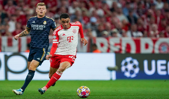 ثنائية فينيسيوس تمنح ريال مدريد تعادلا مثيرا أمام بايرن 