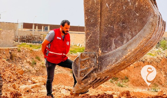 الهلال الأحمر درنة: انتشلنا رفاة بشرية من أحد المواقع الشركات العاملة في الإعمار