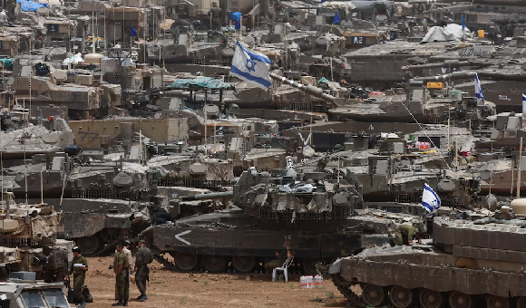 إسرائيل تأمر الفلسطينيين بإخلاء المزيد من مناطق رفح بغزة