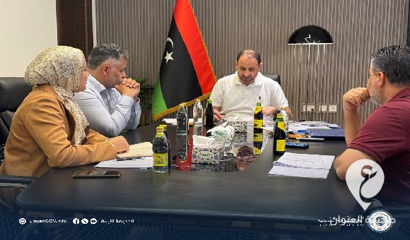 العريبي يعتمد تصاميم إنشاء مستشفى جديد للأمراض الصدرية بالكويفية وآخر في هون 2 العريبي يعتمد تصاميم إنشاء مستشفى جديد للأمراض الصدرية بالكويفية وآخر في هون