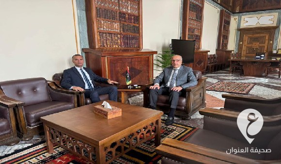 الكبير يبحث مع القائم بأعمال سفارة مصر جهود إقرار ميزانية موحدة لعام 2024  2 الكبير يبحث مع القائم بأعمال سفارة مصر جهود إقرار ميزانية موحدة لعام 2024