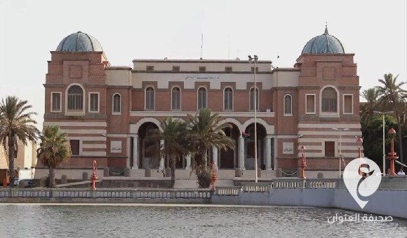 إحالة مرتبات مايو ومنحة الزوجة والأبناء إلى المركزي لإتمام صرفها 