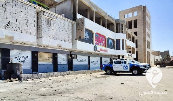 الحرس البلدي بنغازي يقفل معارض السيارات والمقاهي المُخالفة 2 الحرس البلدي يقفل معارض السيارات والمقاهي المُخالفة