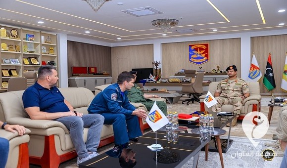 مثنيا على دورهم البارز خلال فيضانات درنة.. رئيس أركان الوحدات الأمنية يلتقي وافدا من وزارة الطوارئ الروسية - 452415876 403910766129957 6673135719978511689 n