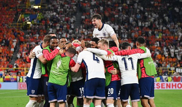 هدف واتكينز يقود إنجلترا لمواجهة إسبانيا في نهائي يورو 2024 