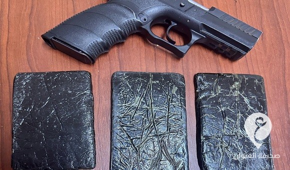 ضبط شخص بحوزته كمية كبيرة من مخدر الحشيش في طبرق - 454405783 122157864380058216 3441791359044444891 n