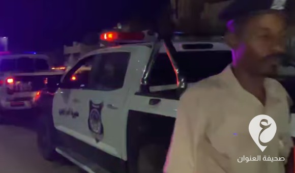 الداخلية ترسل قوات لتعزيز جهود الإغاثة من السيول في غات 1 الداخلية ترسل قوات لتعزيز جهود الإغاثة من السيول في غات