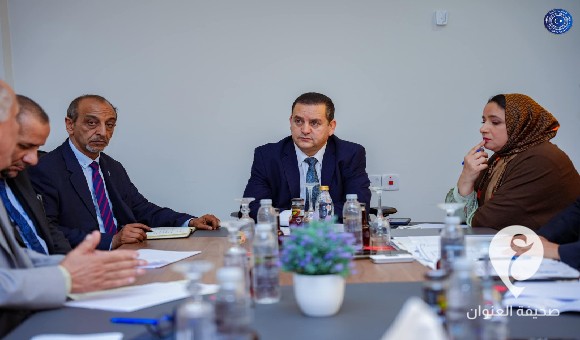الحويج يبحث وضع آلية لتنفيذ مبدأ المعاملة بالمثل مع الدول الأخرى في الإجراءات القنصلية 1 الحويج يبحث وضع آلية لتنفيذ مبدأ المعاملة بالمثل مع الدول الأخرى في الإجراءات القنصلية