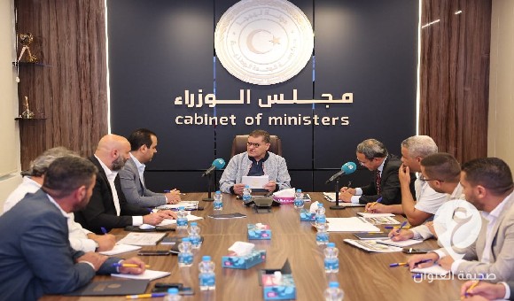 الدبيبة يتابع سير العمل بمشروع تنفيذ صيانة وتطوير الطريق الساحلي