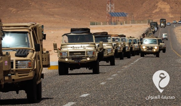 هدفها تأمين الحدود.. الأركان البرية تنشر صور للدوريات الصحراوية للجيش بالجنوب الغربي