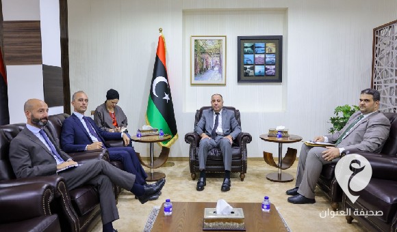 الباعور يبحث مع السفير الإيطالي آخر مستجدات الأوضاع 1 الباعور يبحث مع السفير الإيطالي آخر مستجدات الأوضاع