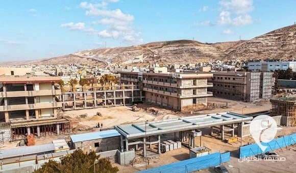 صندوق الإعمار: تواصل أعمال صيانة وتطوير مستشفى الوحدة بدرنة - 458716610 122165964932128256 4471109832614319791 n 1