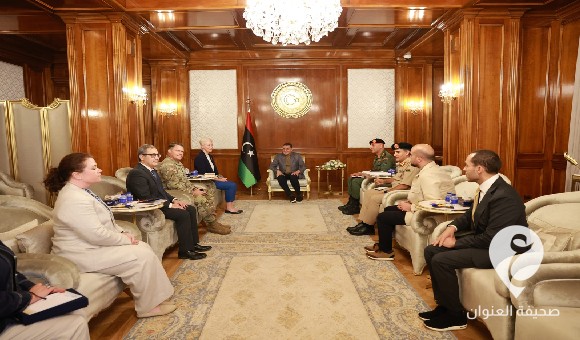 الدبيبة يبحث مع معاونة وزير الدفاع الأمريكي التعاون لمكافحة الإرهاب  1 الدبيبة يبحث مع معاونة وزير الدفاع الأمريكي التعاون لمكافحة الإرهاب