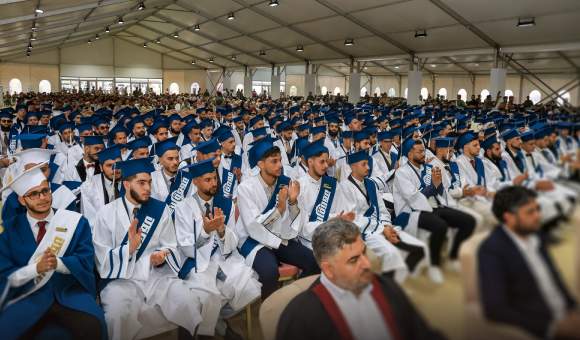 حضور القائد العام للقوات المسلحة في حفل تخريج جامعة درنة بعد الكارثة - PSDالعنوان 2024 07 19T104049 1 5 4 2 1 5 9 3 1 1 1 4 1 1 3 2 1 1 1 8 10