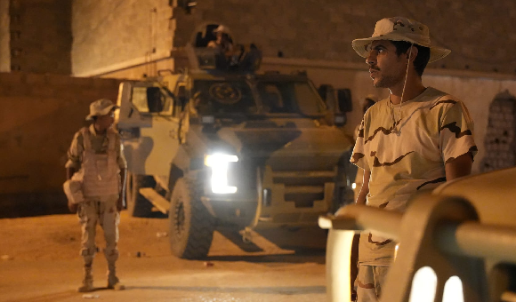 هدفها تعزيز الأمن والاستقرار.. دوريات "مكثفة" للجيش في غات وتهالة وبركت 3 هدفها تعزيز الأمن والاستقرار.. دوريات "مكثفة" للجيش في غات وتهالة وبركت - PSDالعنوان 2024 07 19T104049 1 5 4 2 1 5 9 3 3 3 4 1 1 6 1