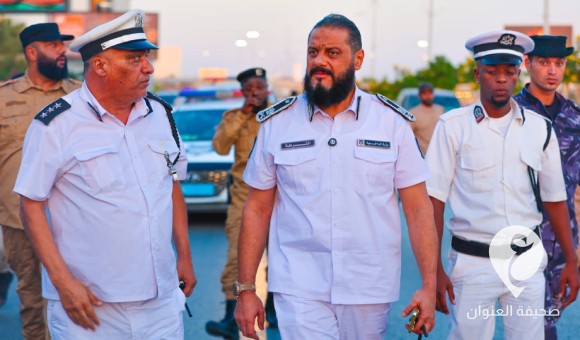 هويدي يتجول في بنغازي للاطلاع على واقع عمل رجال المرور 