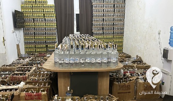 ضبط كمية ضخمة من الخمور في إجدابيا ومطاردة الجاني مستمرة