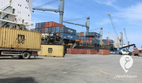 وصول شحنة معدات نفطية إلى ميناء جليانة في بنغازي - d35df9a2 780x439 1
