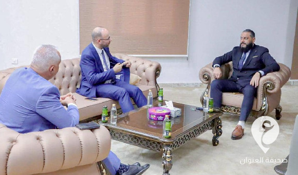 هويدي يناقش مع لجنة مكلفة من النائب العام توحيد منظومة الضبط والإحضار 