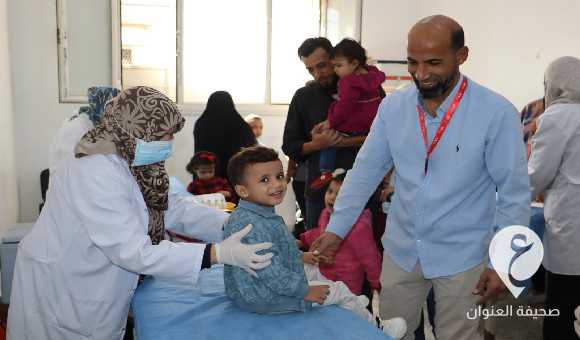 الخدمات الصحية بنغازي تواصل الحملة الوطنية للتطعيمات وسط إقبال واسع