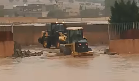 مشاهد غرق في ترهونة بعد أمطار غزيرة 3 مشاهد غرق في ترهونة بعد أمطار غزيرة - PSDالعنوان 2024 08 16T100534 5 4 4 1 2 7
