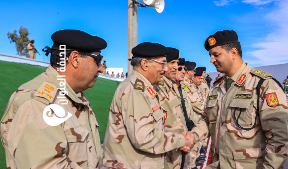 بحضور حماد.. أركان القوات البرية تحتفي بتخريج دفعة جديدة في سبها - psd elenwan 22 2