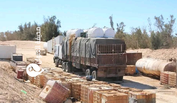 لجنة إعادة تنظيم الجفرة تصادر شاحنات مهيأة لتهريب الوقود في زلة - psd elenwan 7