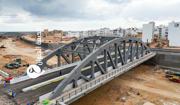 اقتراب اكتمال أعمال التشطيبات النهائية لجسر درنة الجديد ضمن جهود إعادة الإعمار - psd elenwan 121