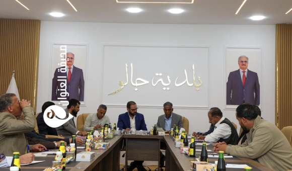عبدالجليل يجتمع مع المجلس البلدي جالو لمناقشة تطوير الخدمات الصحية - psd elenwan 1 16