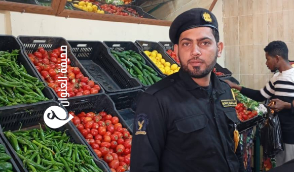 الحرس البلدي في بنغازي يحدد تسعيرة الخضراوات والفواكه - psd elenwan